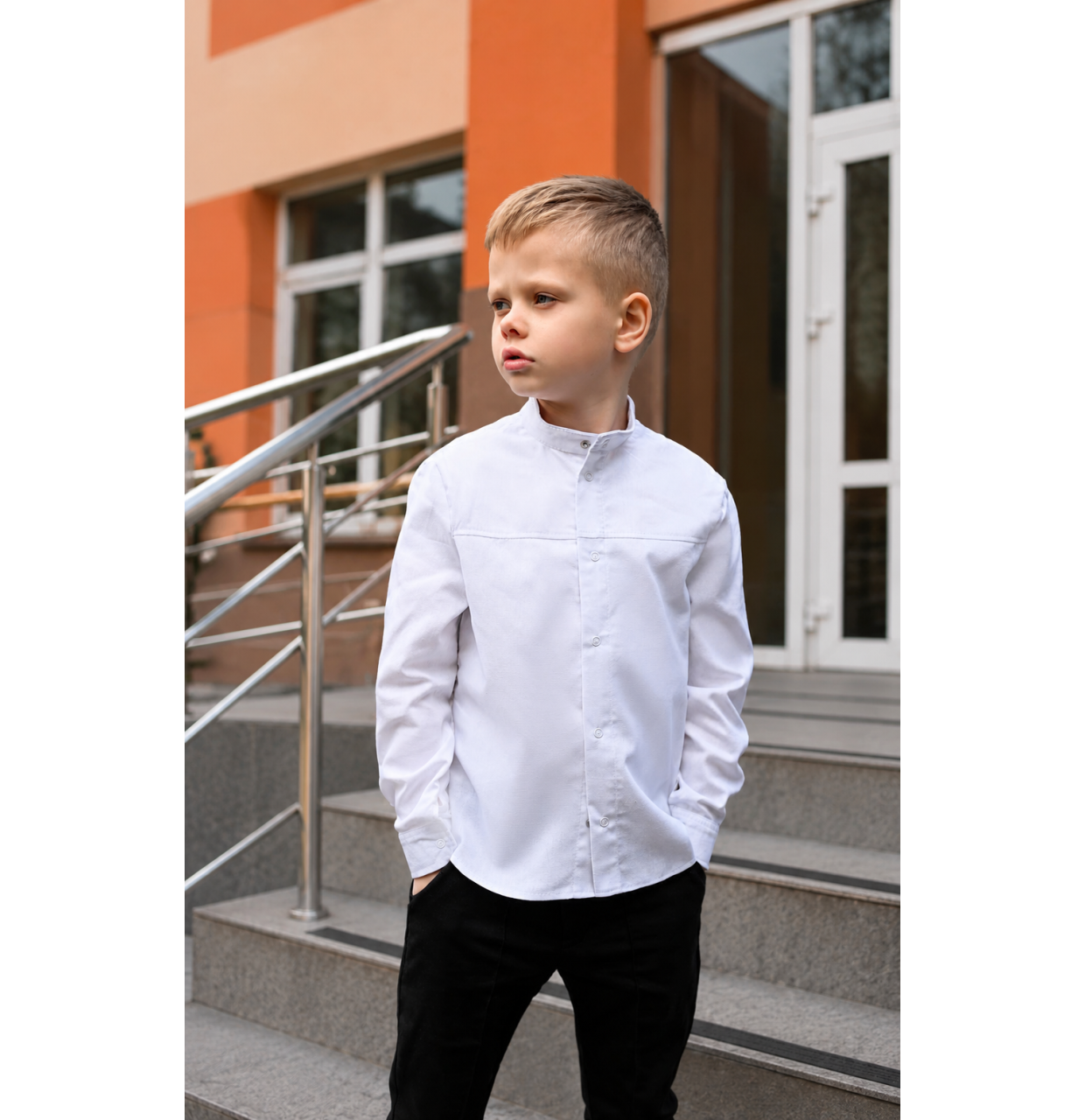  ЛЛЯНИЙ КОСТЮМ ДЛЯ ХЛОПЦЯ БІЛА СОРОЧКА ТА ЧОРНІ БРЮКИ 