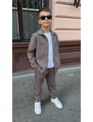 КЛАСИЧНИЙ КОСТЮМ З СОРОЧКОЮ МОККО