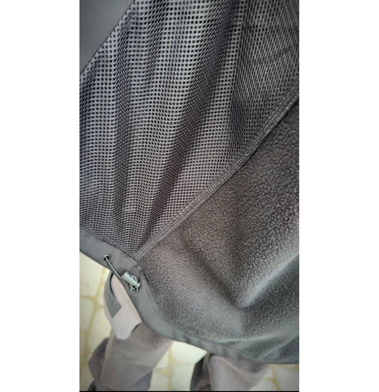 ВІТРОВКА SOFT SHELL НА МІКРОФЛІСІ ЧОРНА+КОРИЧНЕВИЙ