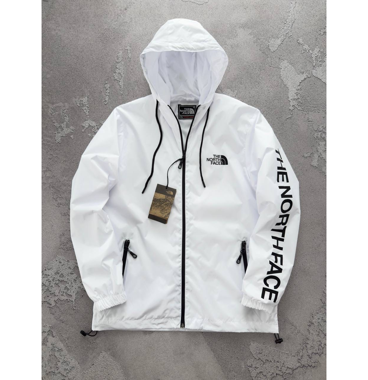 ВІТРОВКА TNF БІЛА