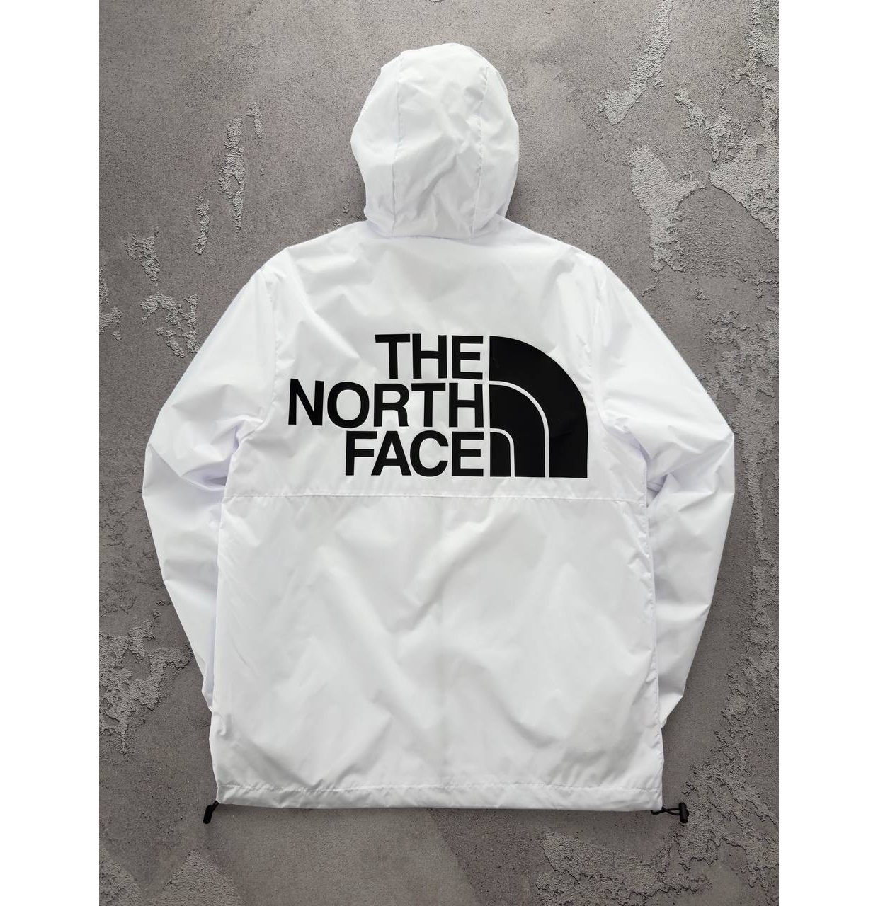 ВІТРОВКА TNF БІЛА