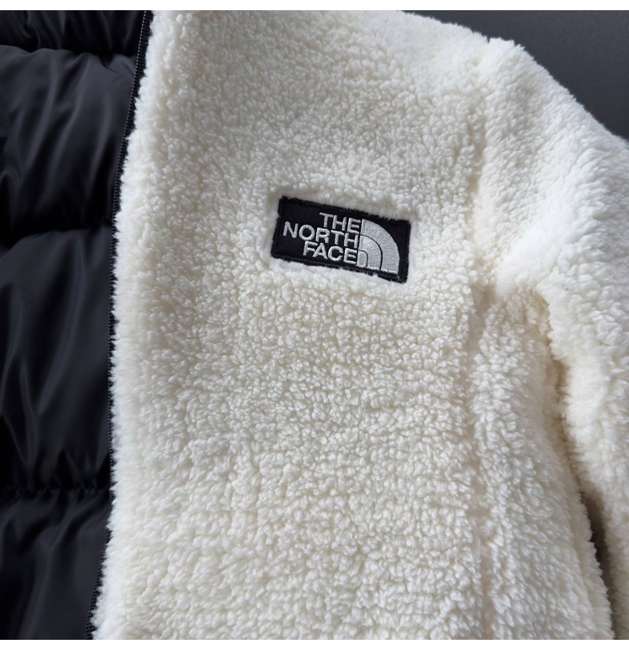 КУРТКА ЗИМОВА TNF ОВЧИНА+ЧОРНИЙ